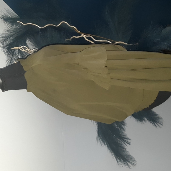 Army Green Ruffled sleeve blouse - Picture 2 of 4